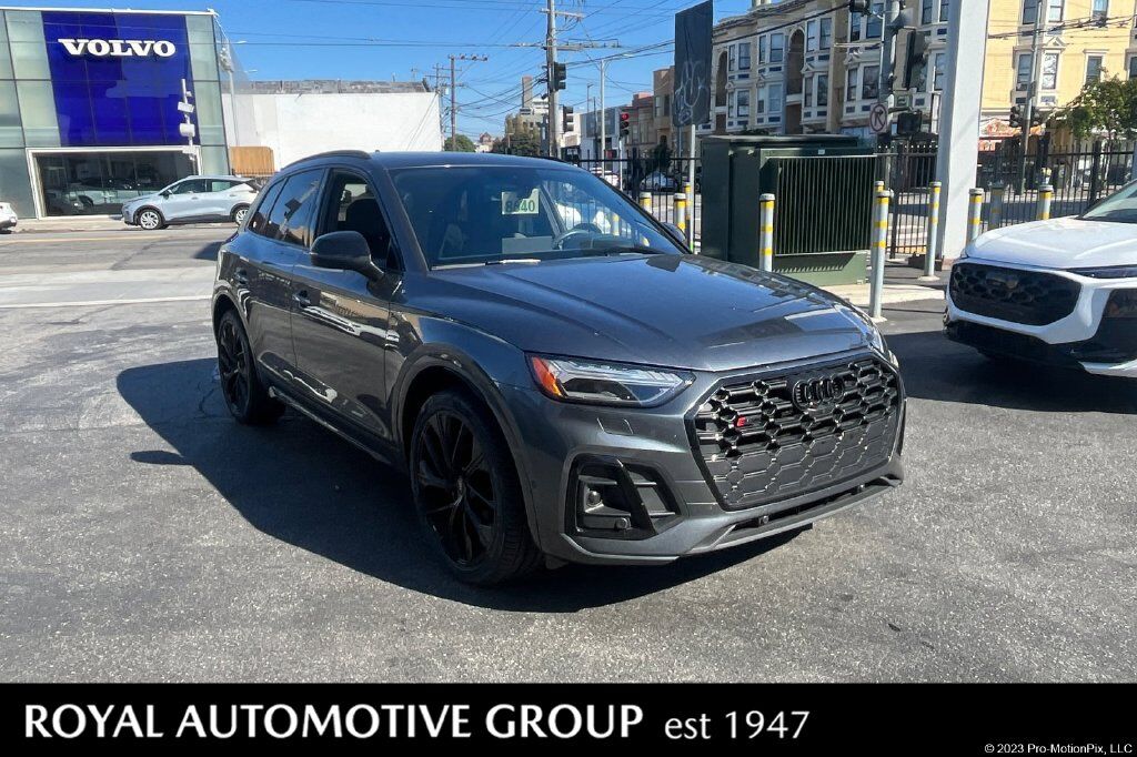 2024 AUDI SQ5