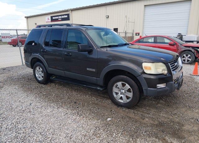 2006 FORD Explorer