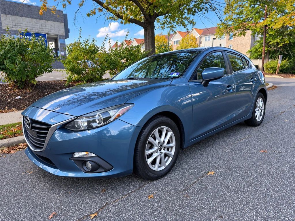 2015 MAZDA Mazda3