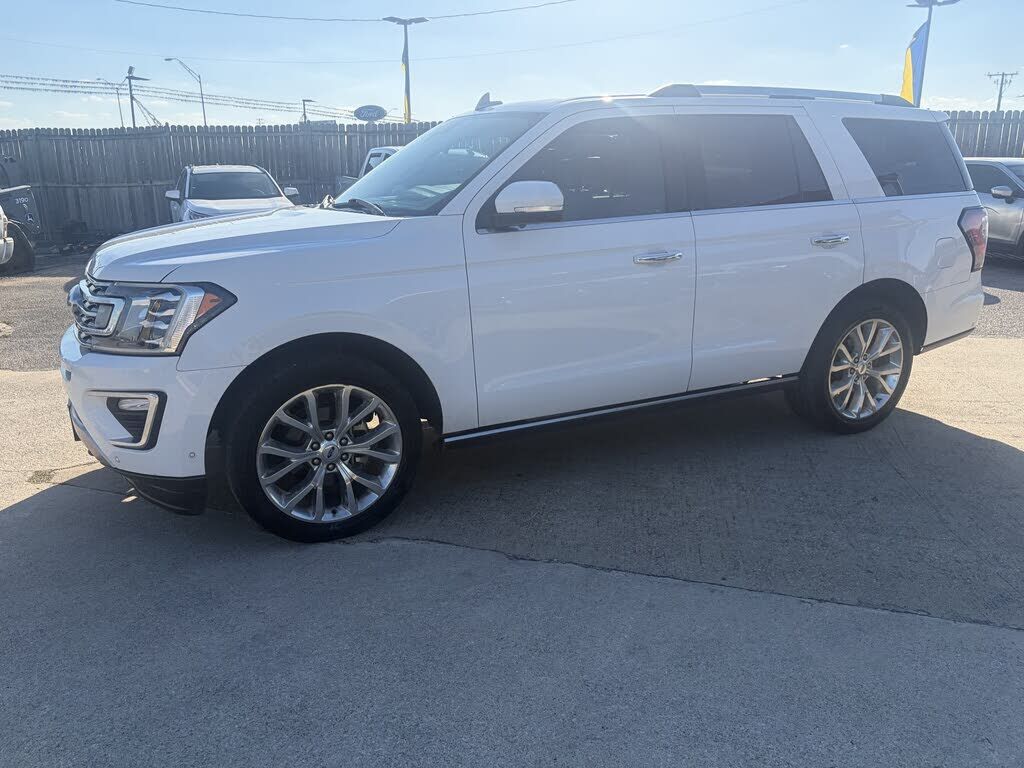 2018 FORD Expedition