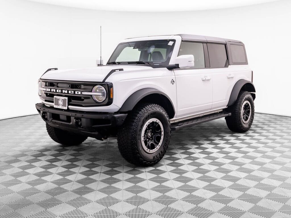 2024 FORD Bronco