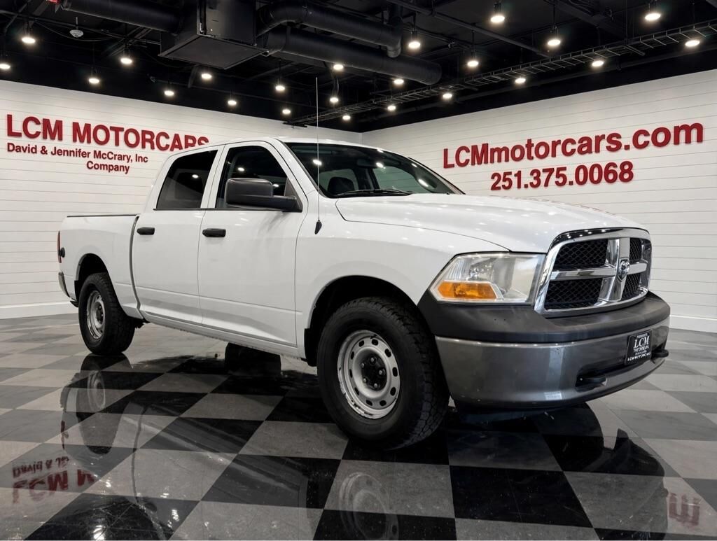 2011 DODGE Ram