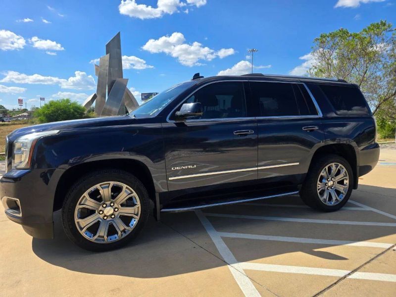 2017 GMC Yukon
