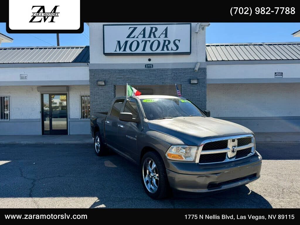 2011 DODGE Ram