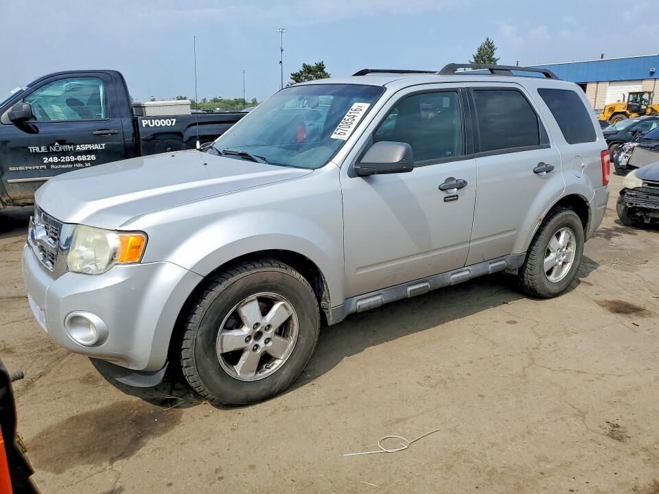 2009 FORD Escape