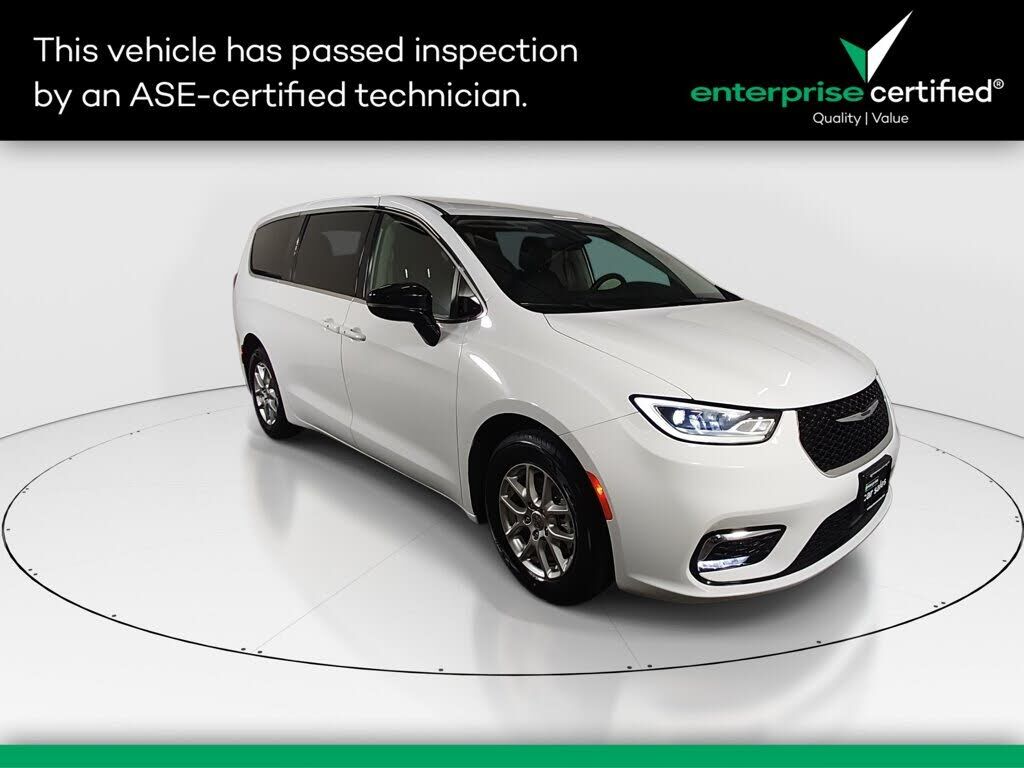 2024 CHRYSLER Pacifica