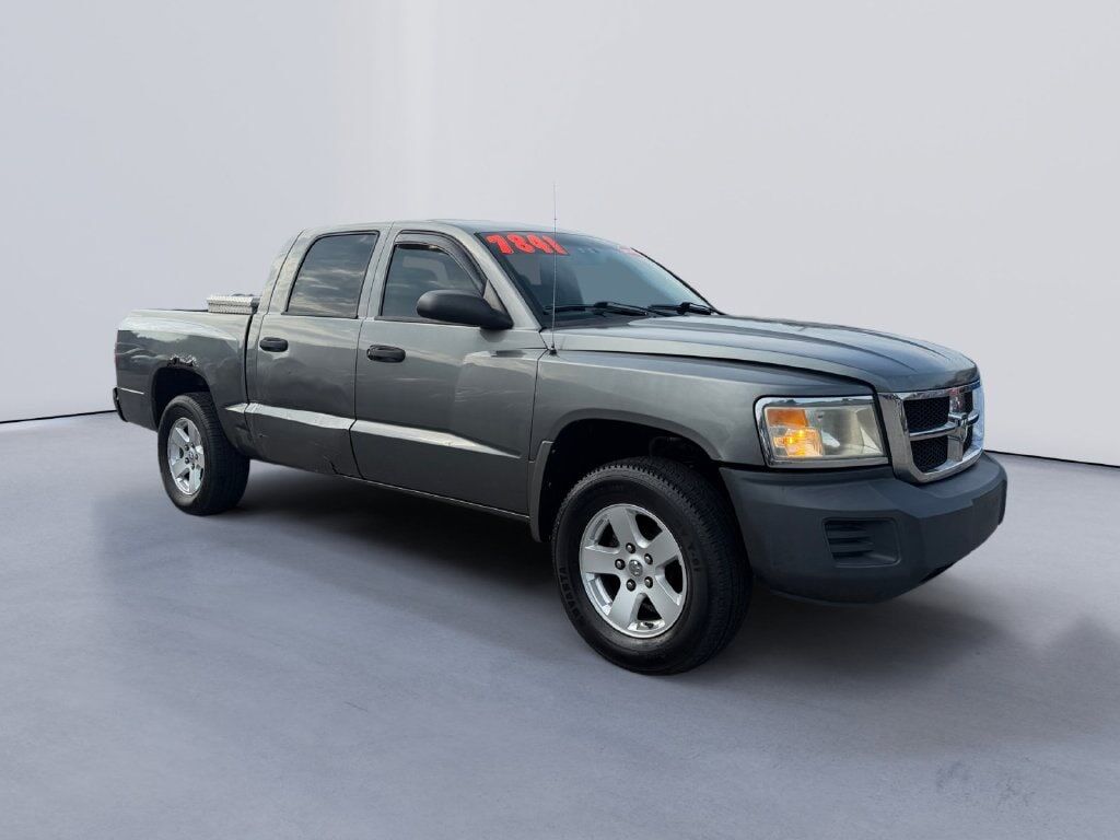 2008 DODGE Dakota