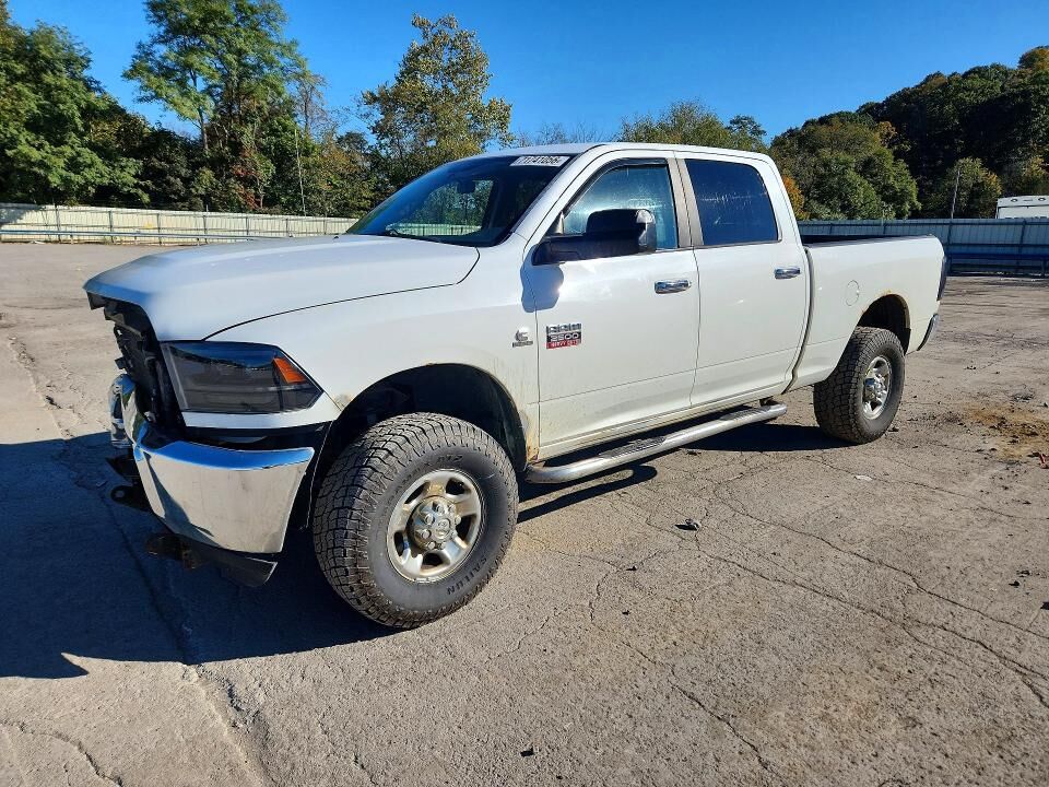 2012 DODGE Ram