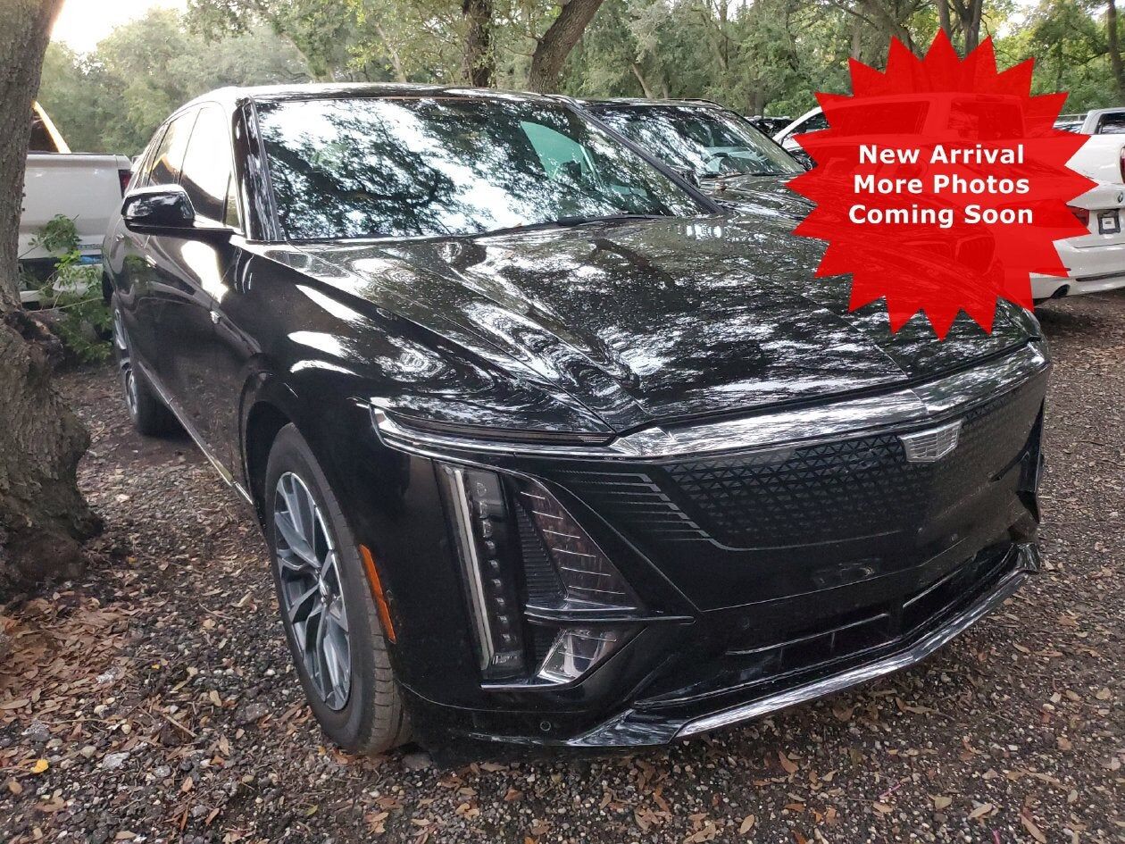 2024 CADILLAC Lyriq