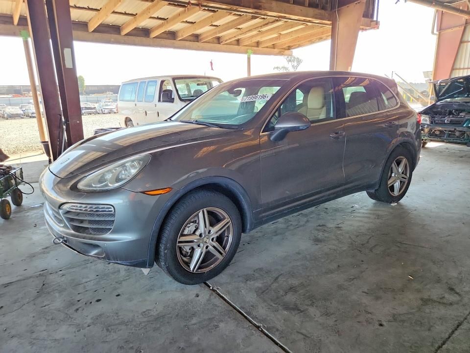 2012 PORSCHE Cayenne