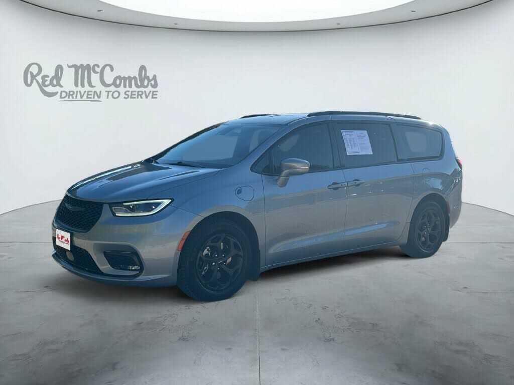 2021 CHRYSLER Pacifica