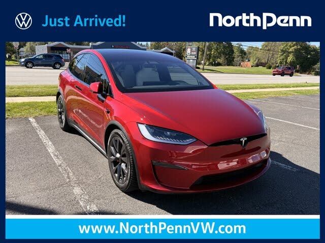 2024 TESLA Model X