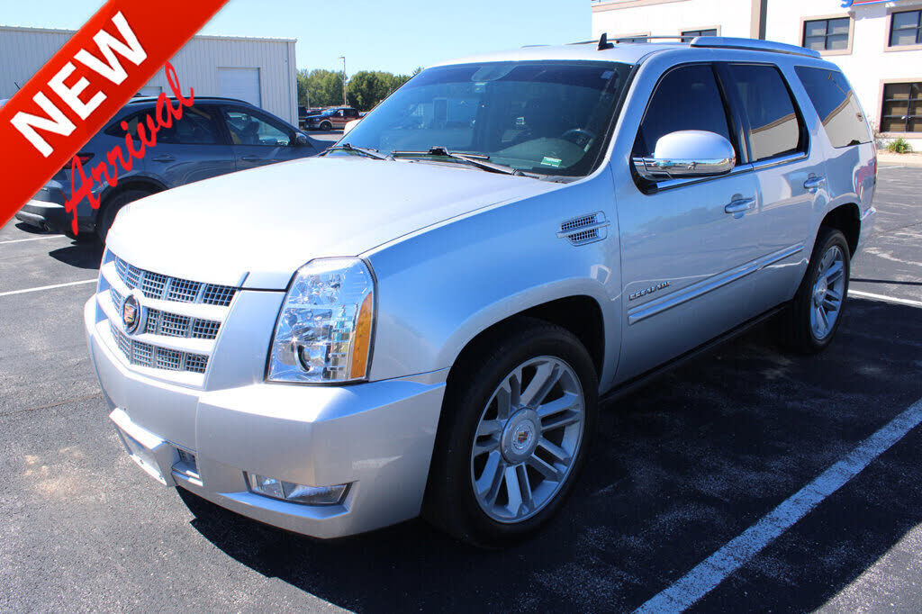 2013 CADILLAC Escalade