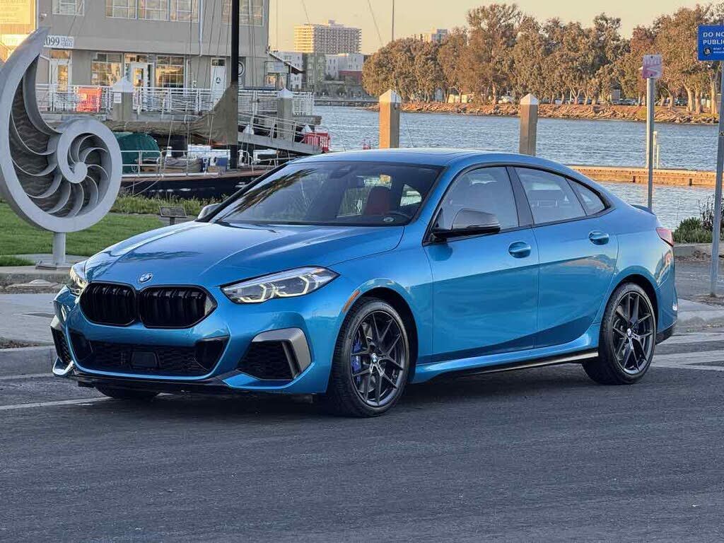 2022 BMW M2
