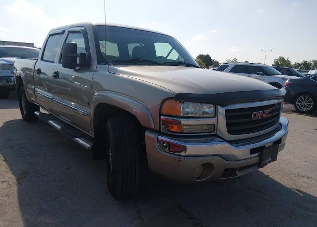 2004 GMC Sierra