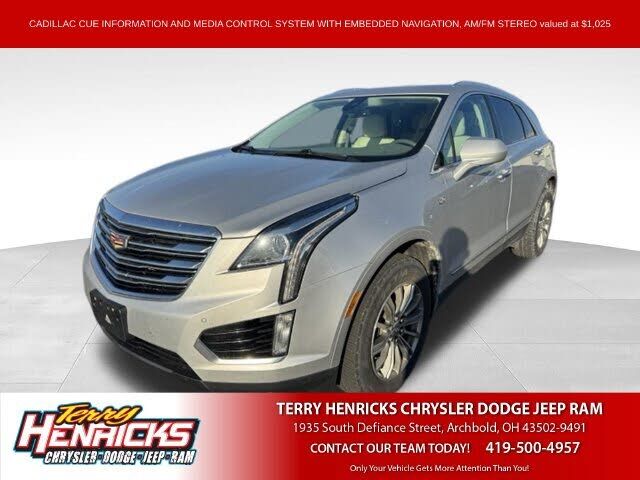 2017 CADILLAC XT5