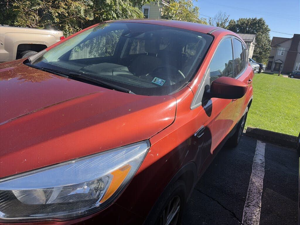 2019 FORD Escape