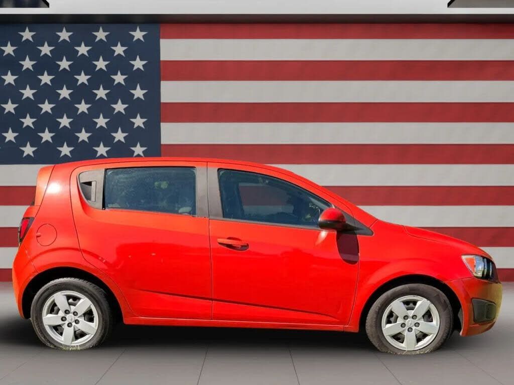 2013 CHEVROLET Sonic