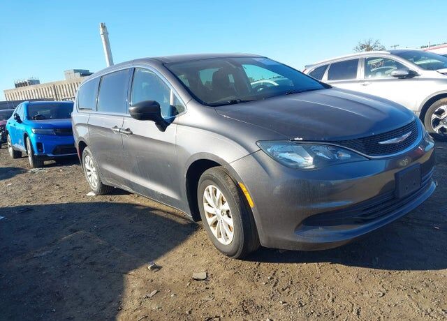 2017 CHRYSLER Pacifica