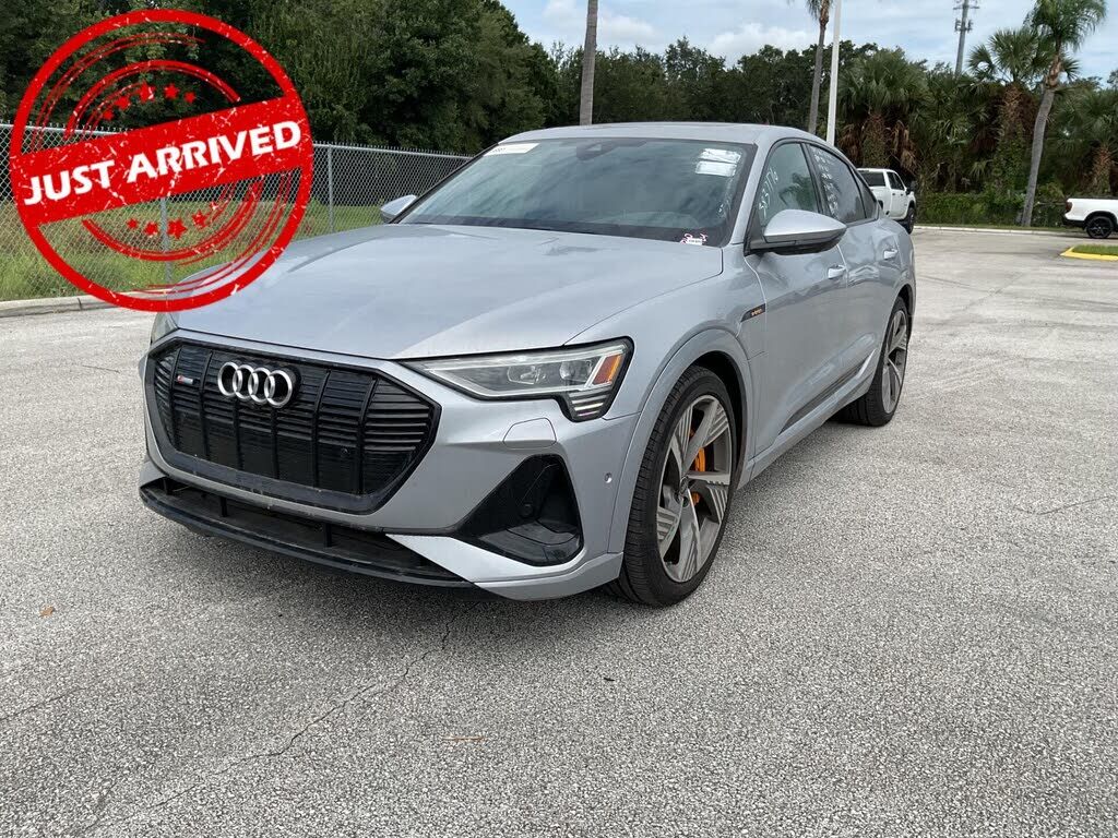 2022 AUDI e-tron Sportback