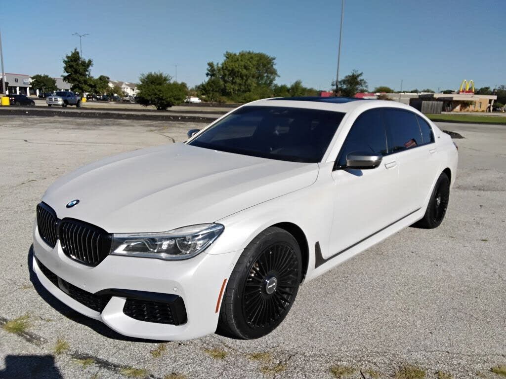 2018 BMW M7