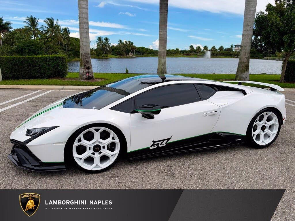 2024 LAMBORGHINI Huracan