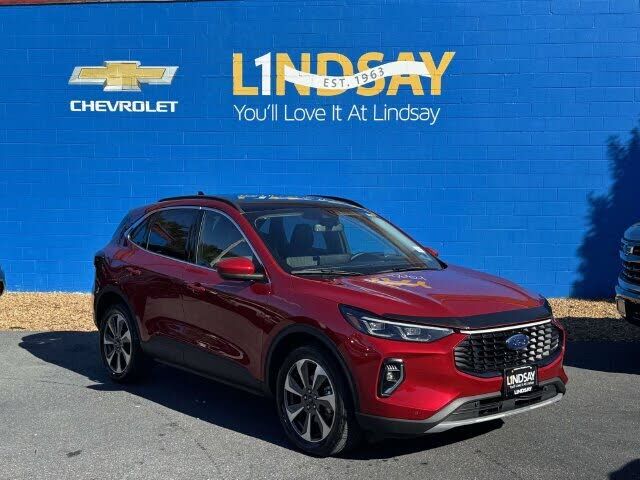 2023 FORD Escape