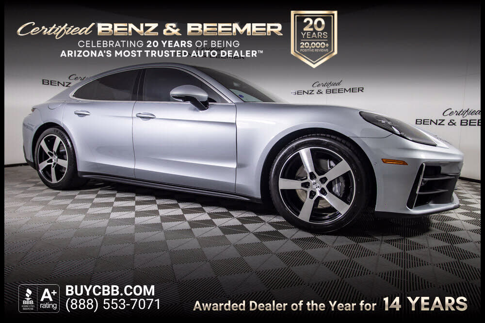 2024 PORSCHE Panamera
