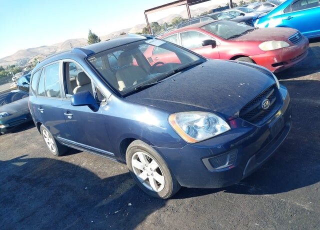 2007 KIA Rondo