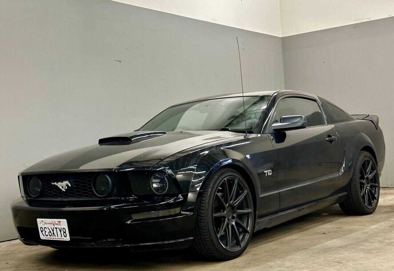 2008 FORD Mustang