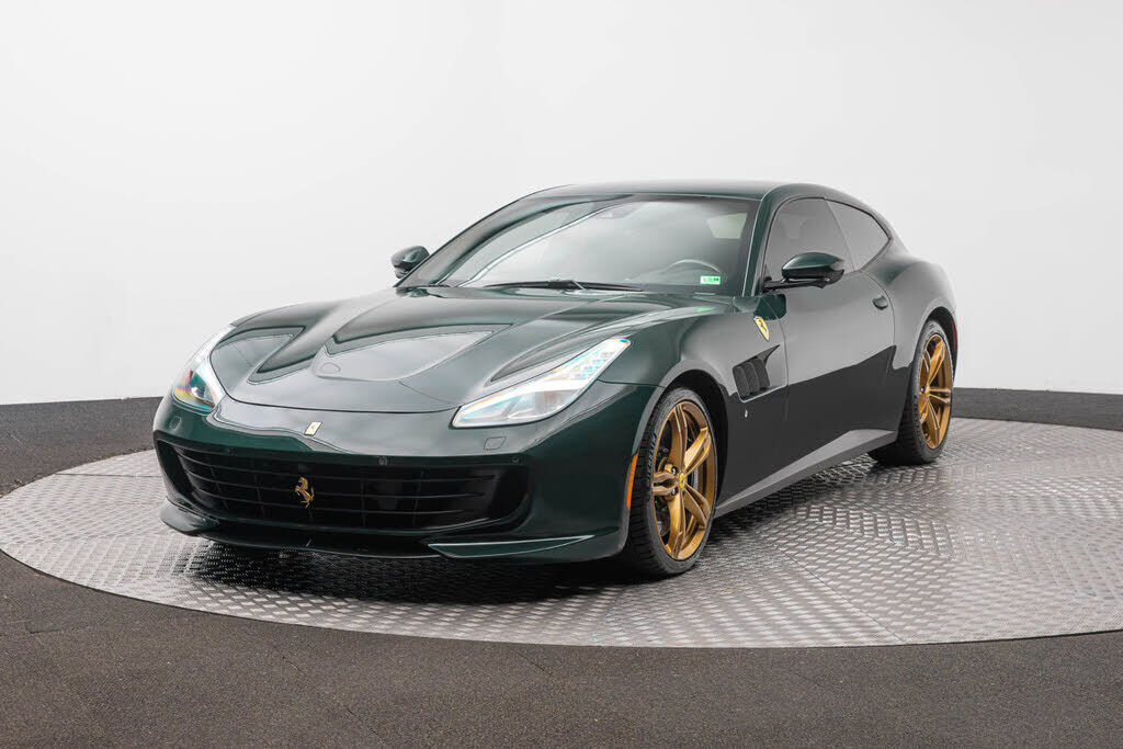 2019 FERRARI GTC4Lusso