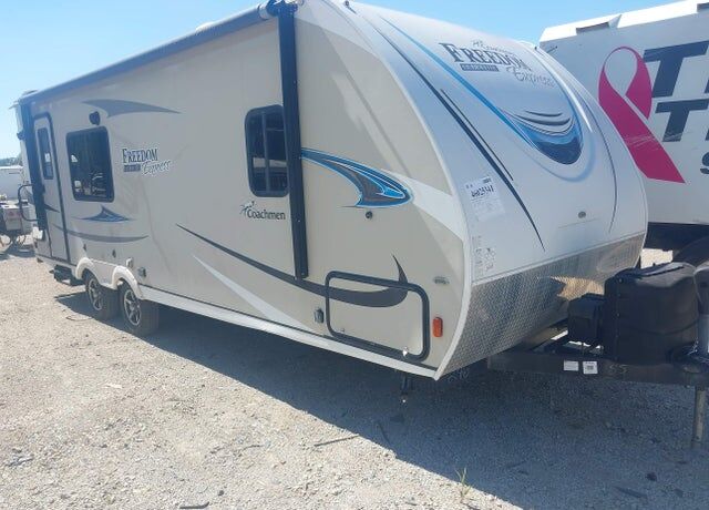 2019 FOREST RIVER Freedom Express