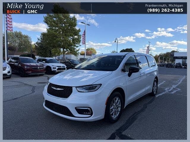 2025 CHRYSLER Pacifica