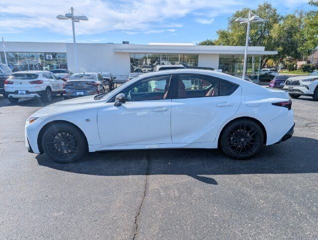 2024 LEXUS IS