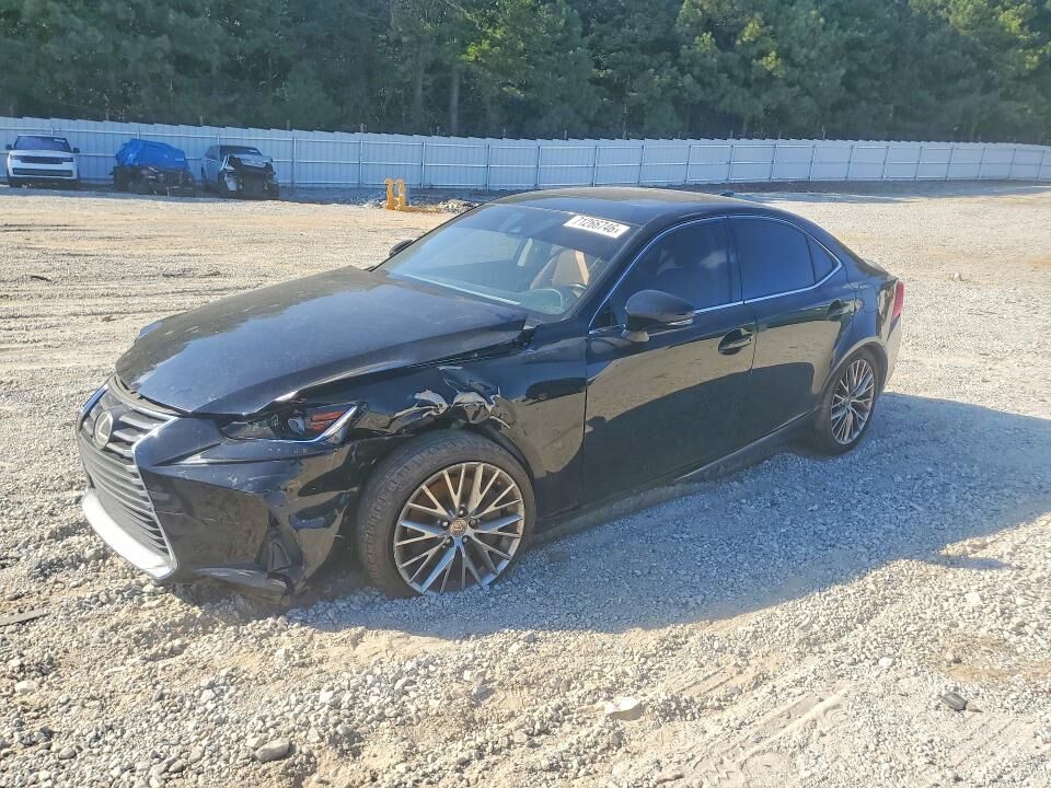 2017 LEXUS IS