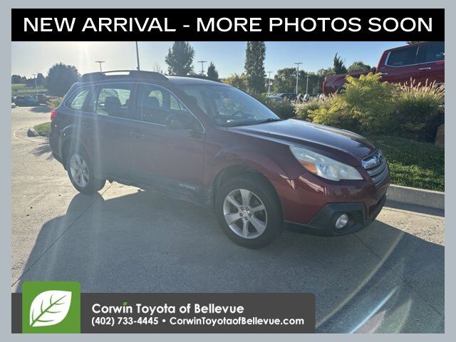 2014 SUBARU Outback