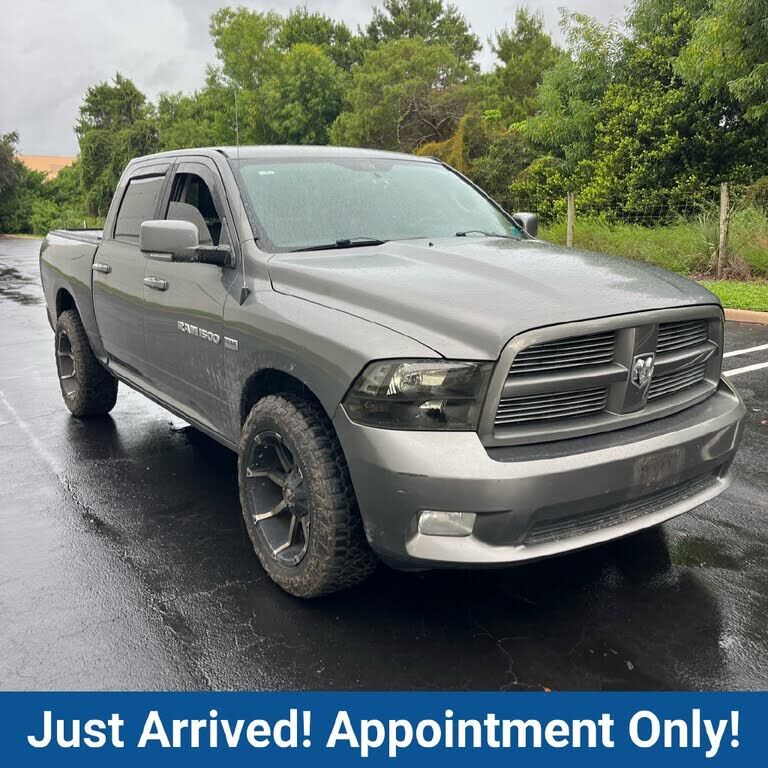 2011 DODGE Ram