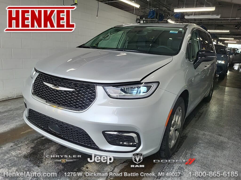 2024 CHRYSLER Pacifica
