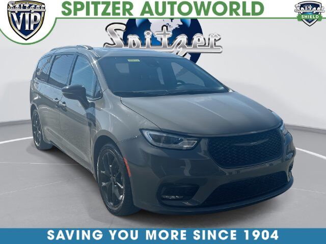 2025 CHRYSLER Pacifica