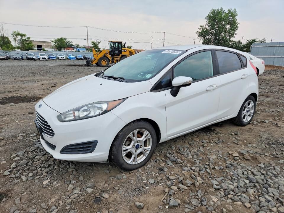 2015 FORD Fiesta