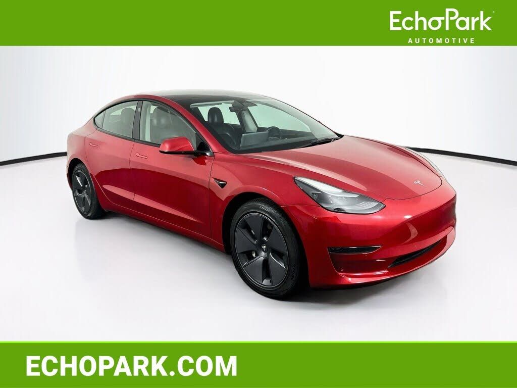 2022 TESLA Model 3