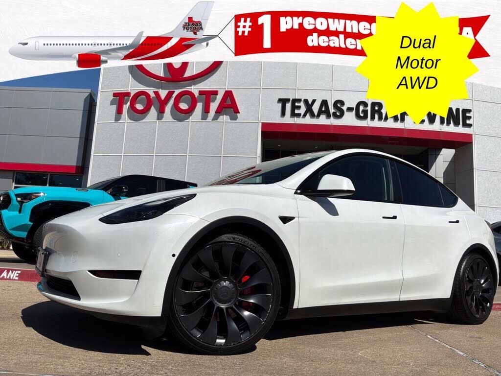 2022 TESLA Model Y