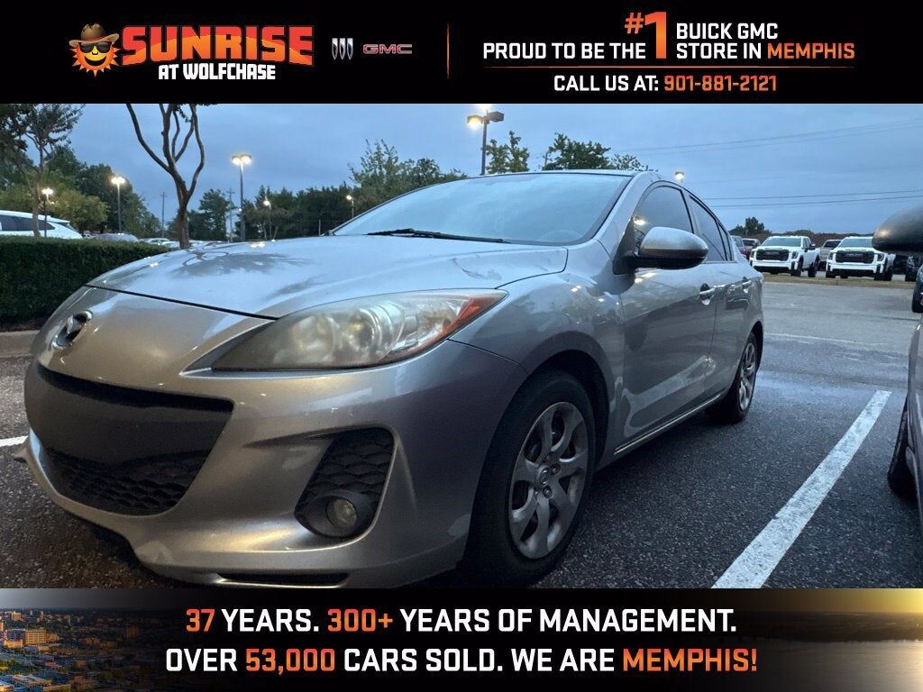 2013 MAZDA Mazda3