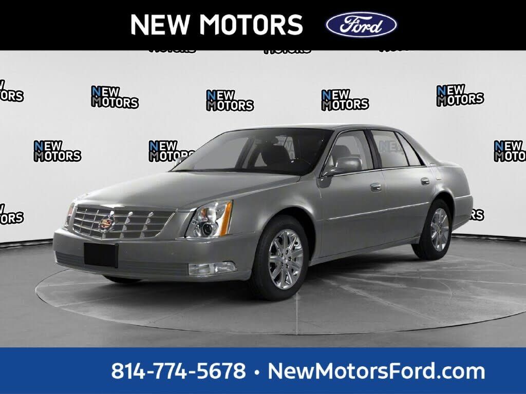 2010 CADILLAC DTS