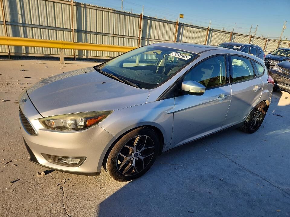2017 FORD Focus