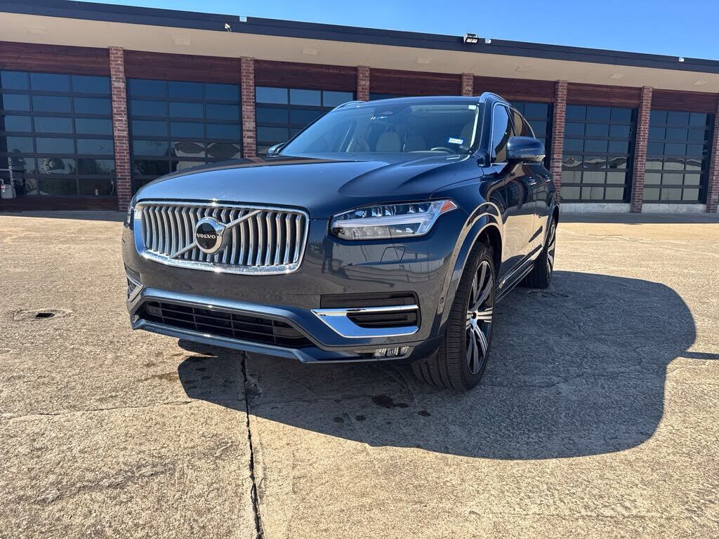 2024 VOLVO XC90