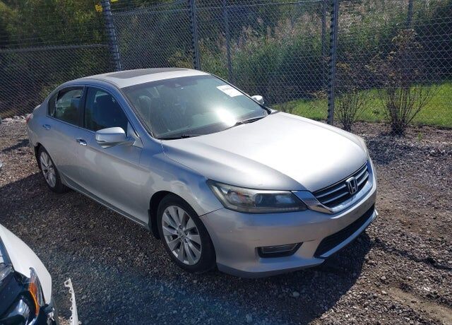 2013 HONDA Accord