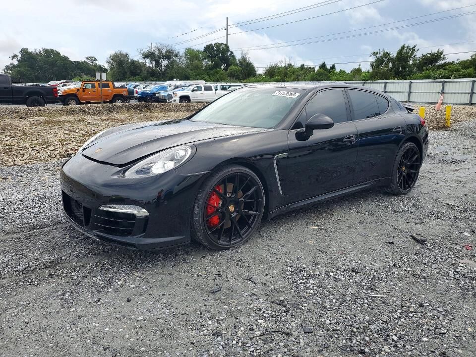 2016 PORSCHE Panamera