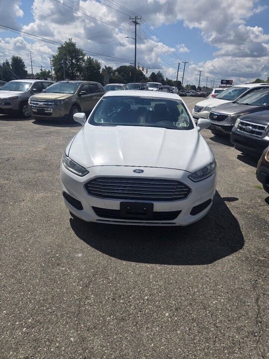 2013 FORD Fusion
