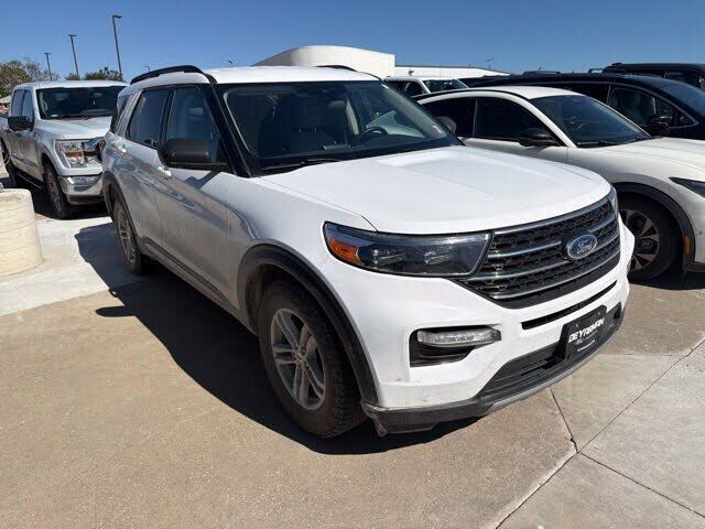 2024 FORD Explorer